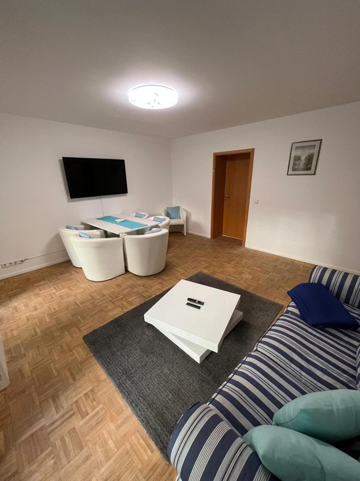 Apartment Bernstein Ruhig, Familienfreundlich Mit Garten Росток Екстериор снимка