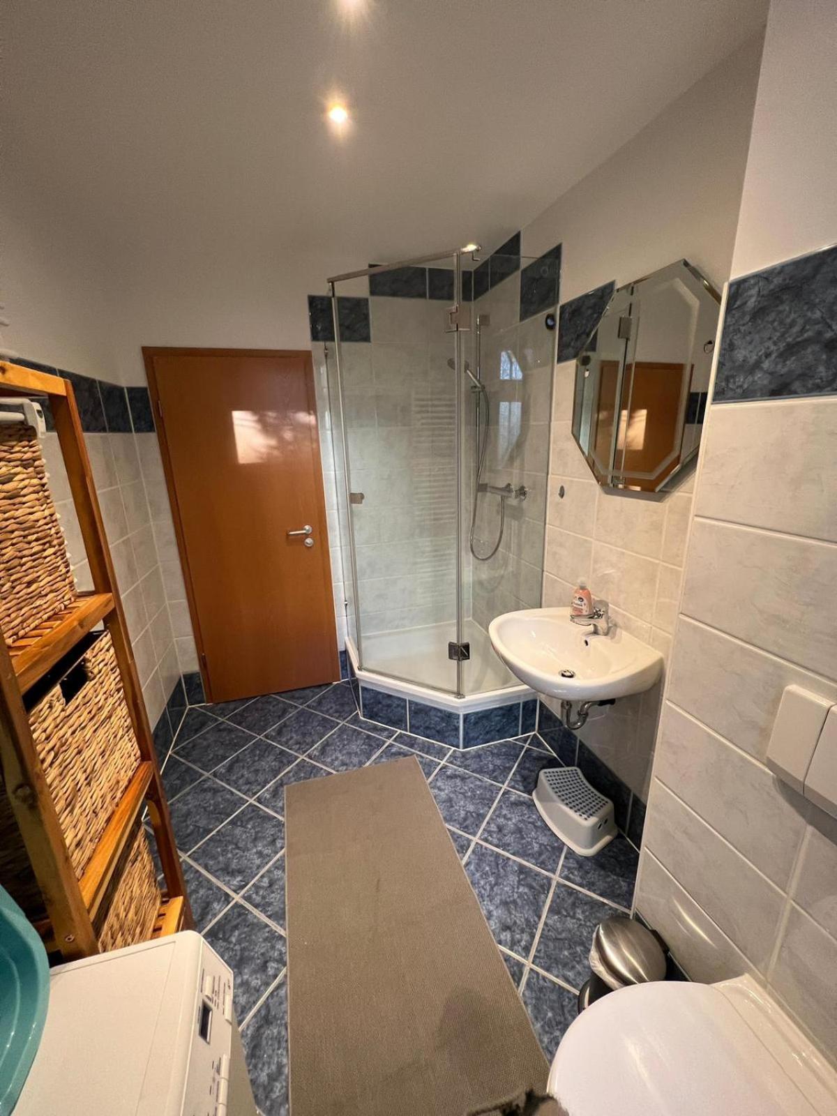 Apartment Bernstein Ruhig, Familienfreundlich Mit Garten Росток Екстериор снимка